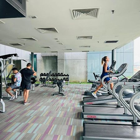 Summer Suites Klcc By Homestay Kuala Lumpur Exterior photo
