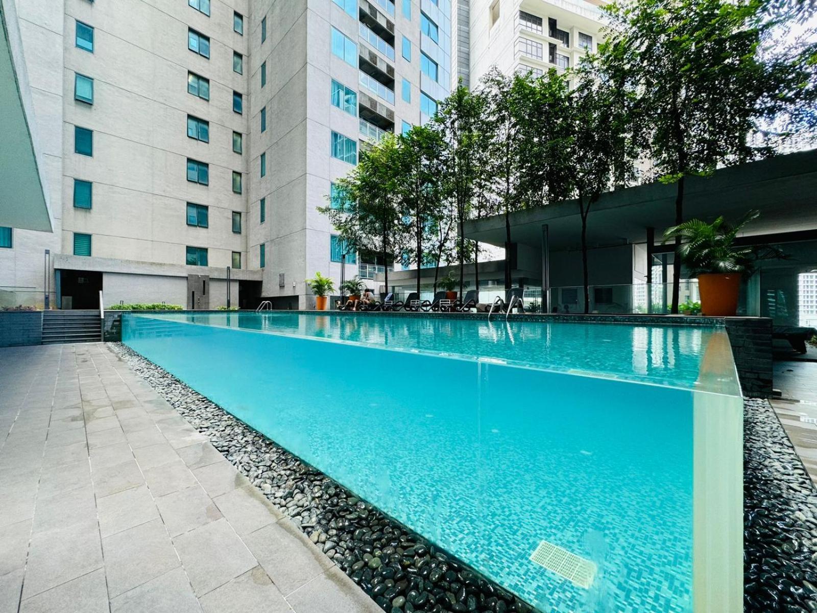 Summer Suites Klcc By Homestay Kuala Lumpur Exterior photo